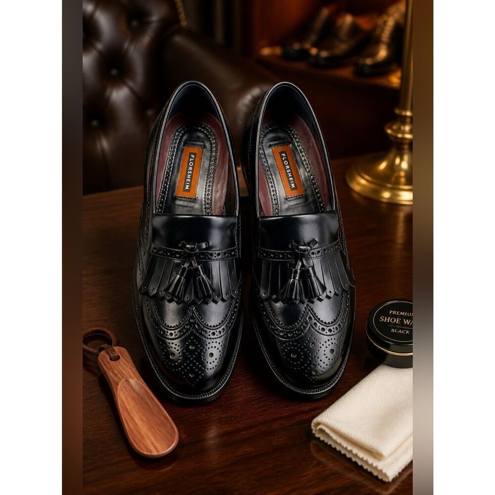 Florsheim Black Wingtips Size 8.5 Wide